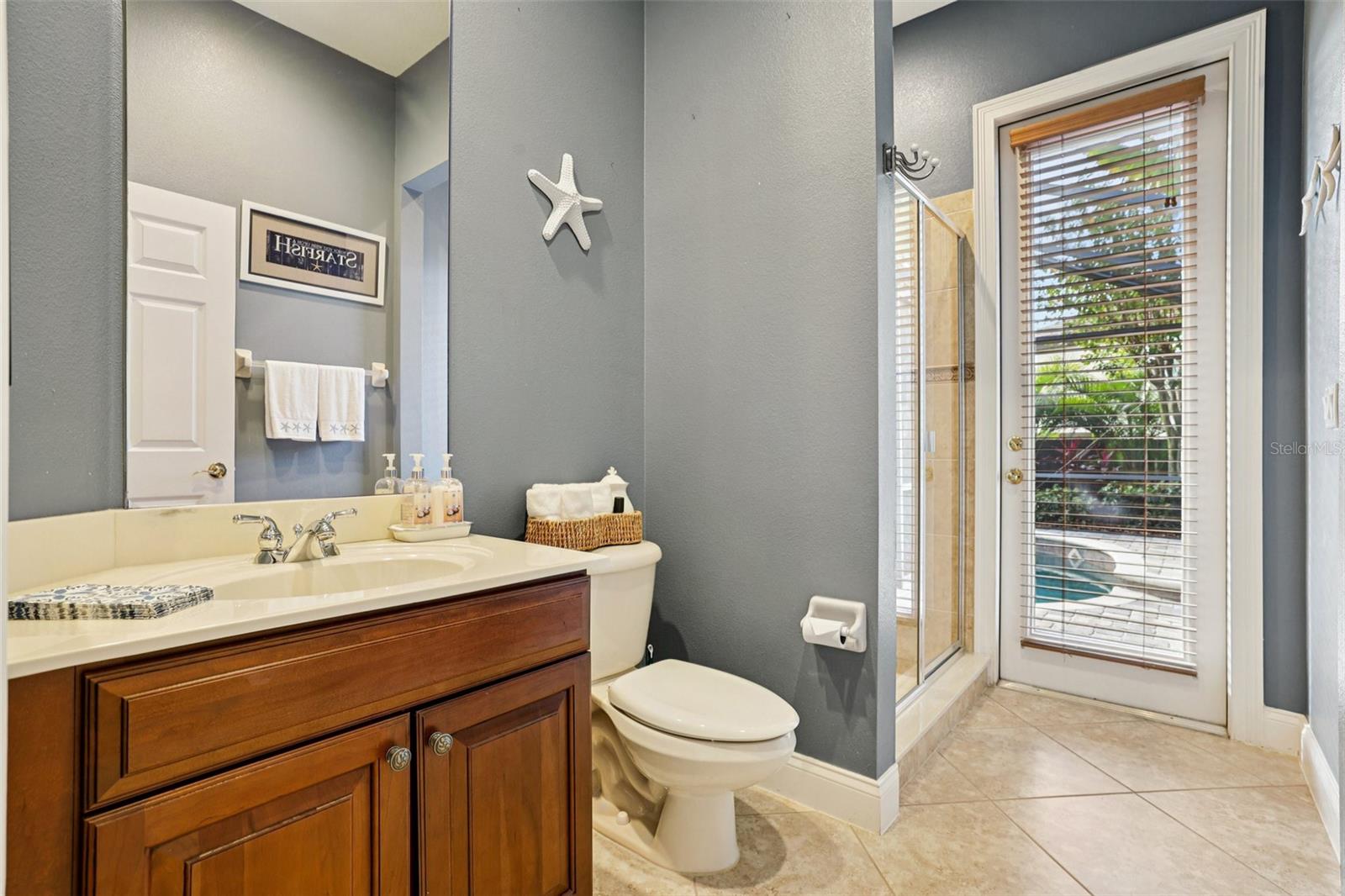 KEENES POINTE - Residential