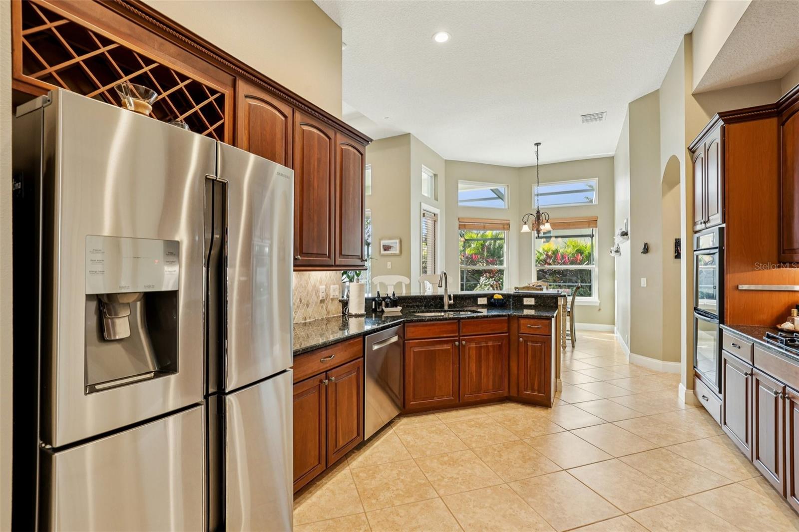 KEENES POINTE - Residential