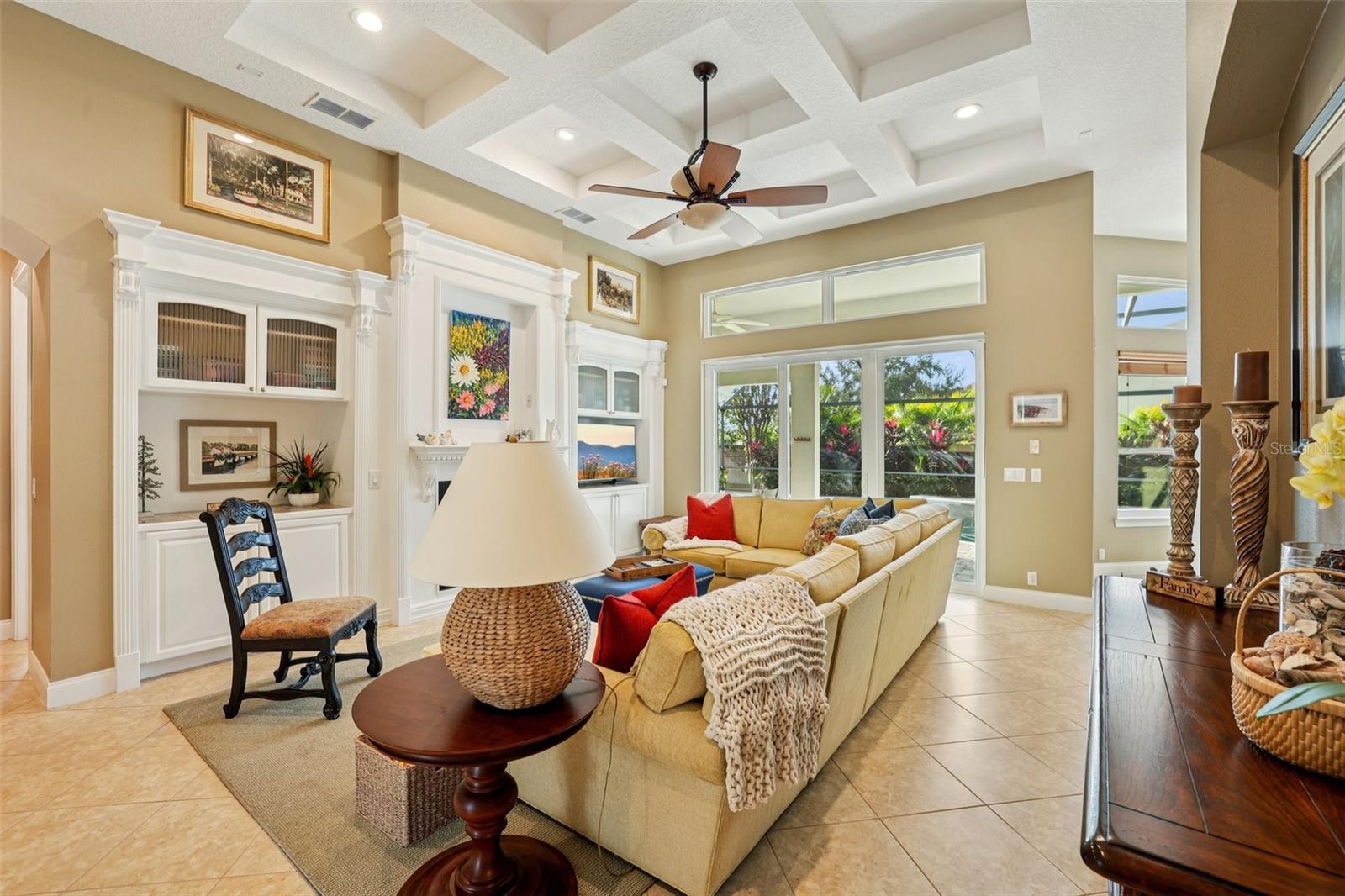 KEENES POINTE - Residential