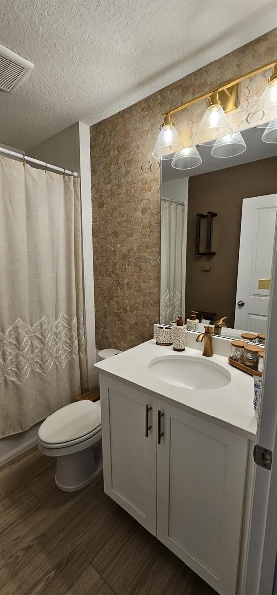 FESTIVAL PH 5 - Residential Lease