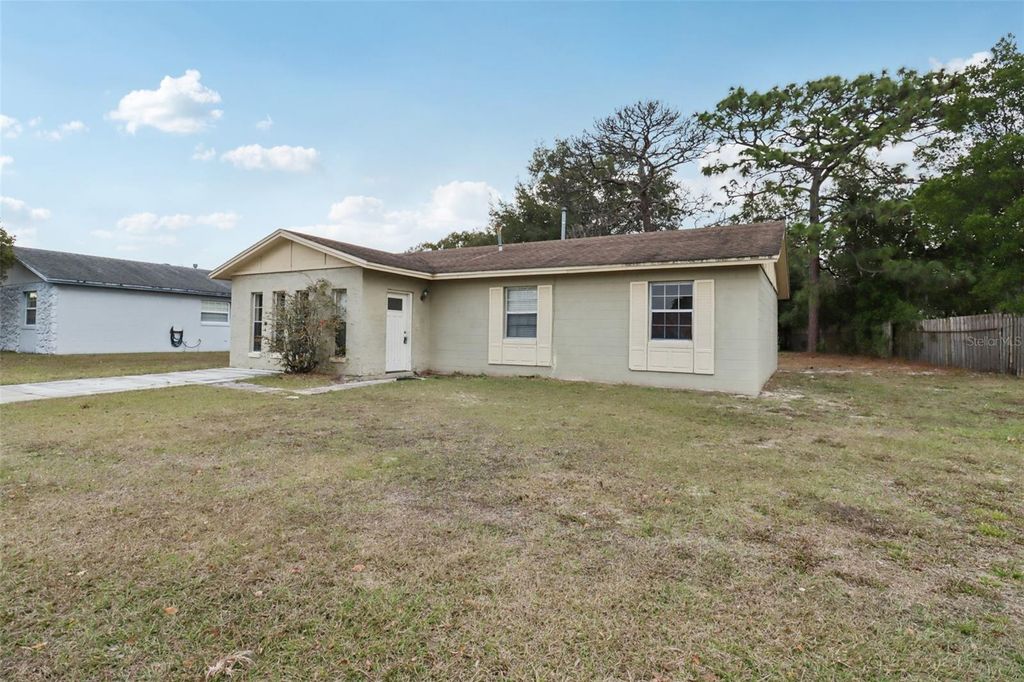 Photo of 7649 Stratford Boulevard, Orlando, FL 32807 (MLS # TB8469375)