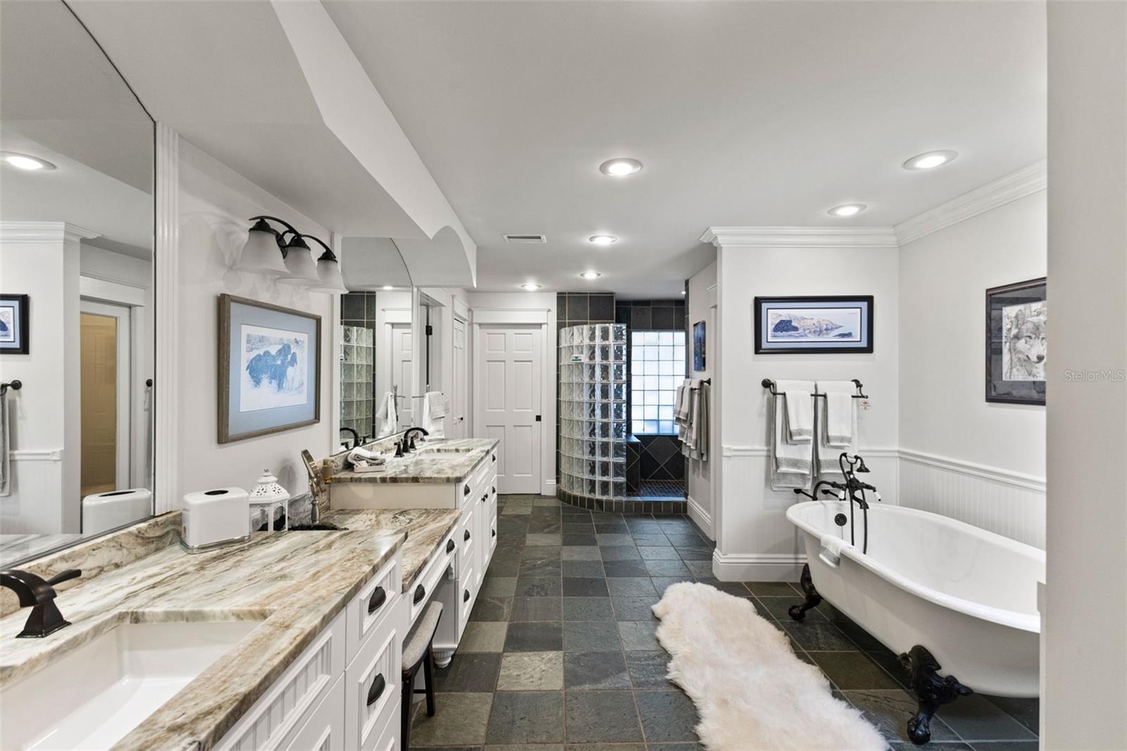 KEYSTONE LAKE VIEW PARK - Residential