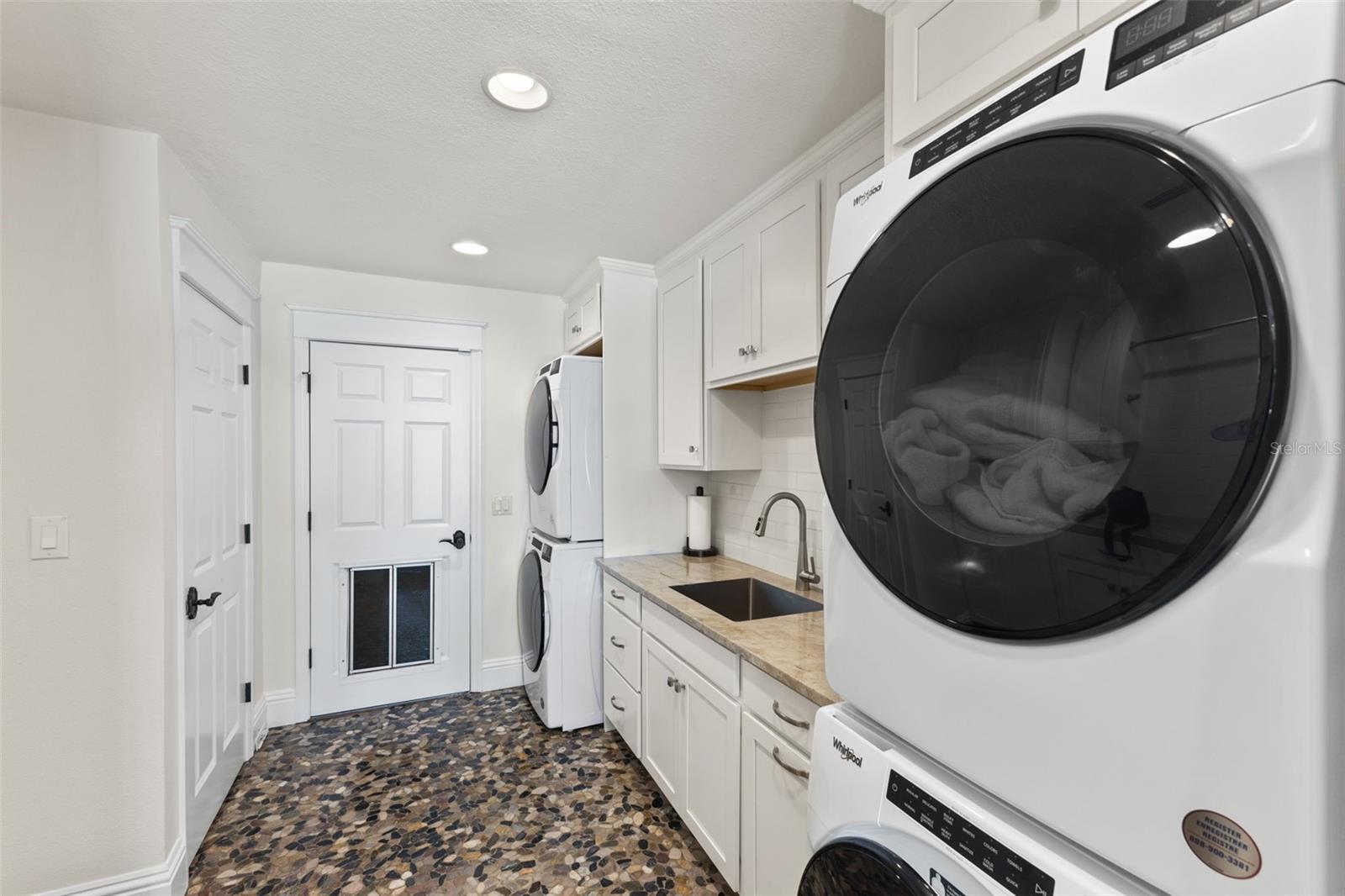 KEYSTONE LAKE VIEW PARK - Residential