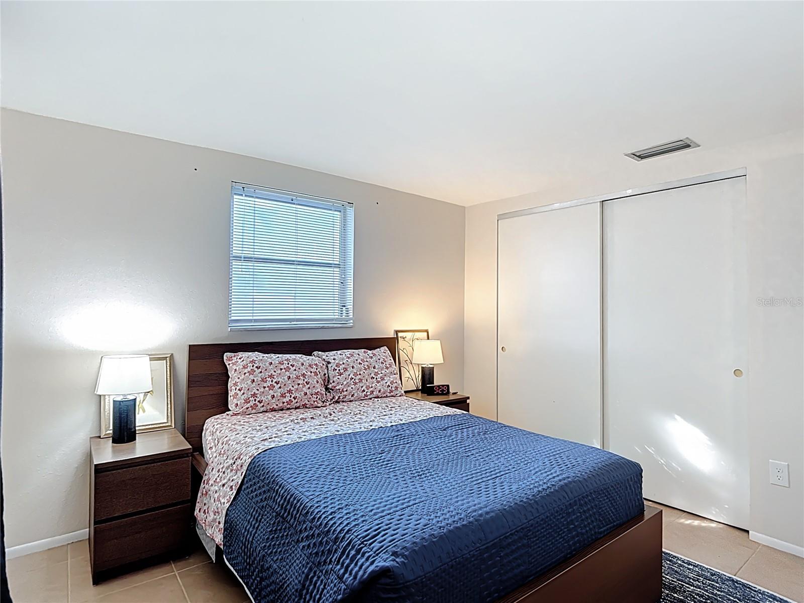 EMBASSY HILLS - Residential