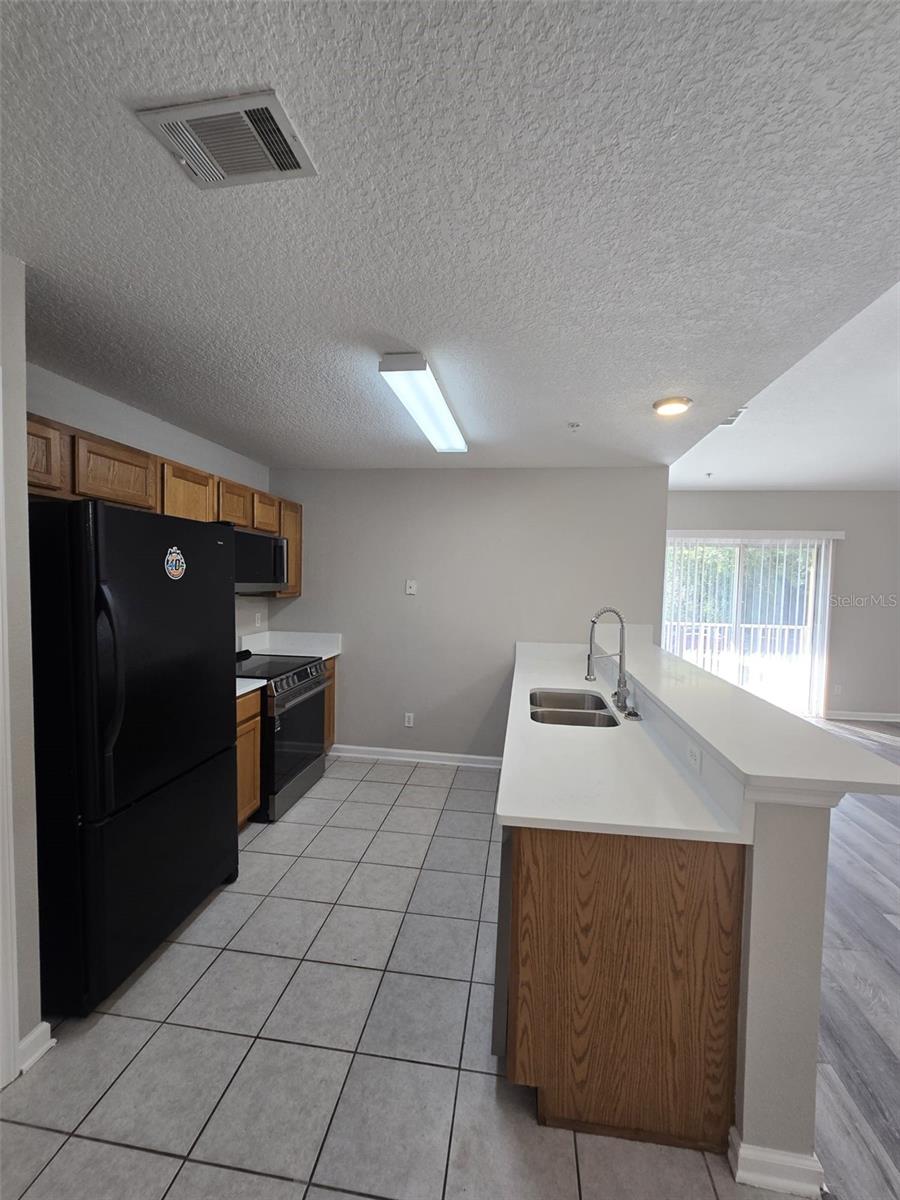 WILLOW RIDGE CONDO - Residential Lease