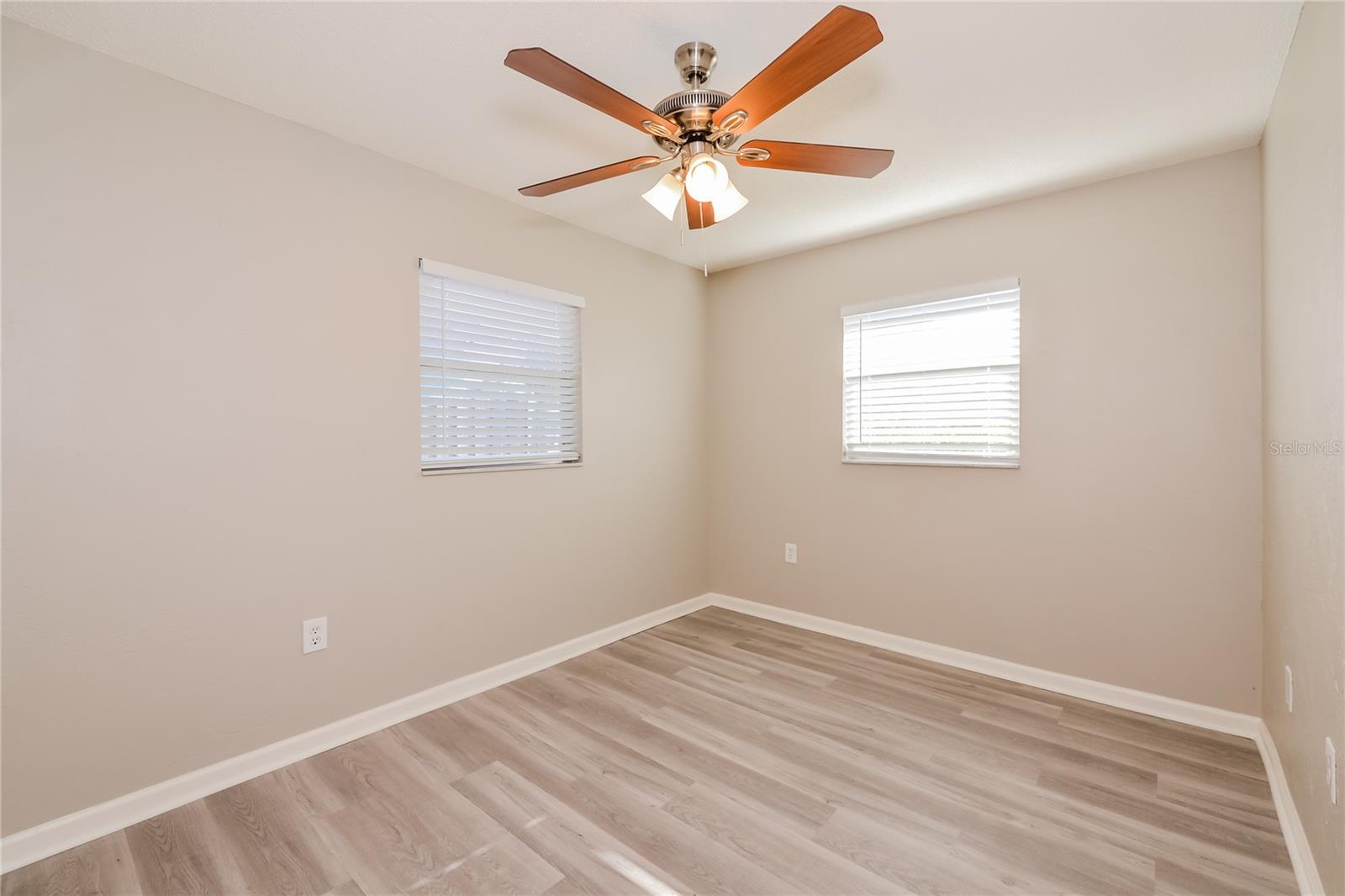 SARASOTA SPRINGS UNIT 19 - Residential Lease