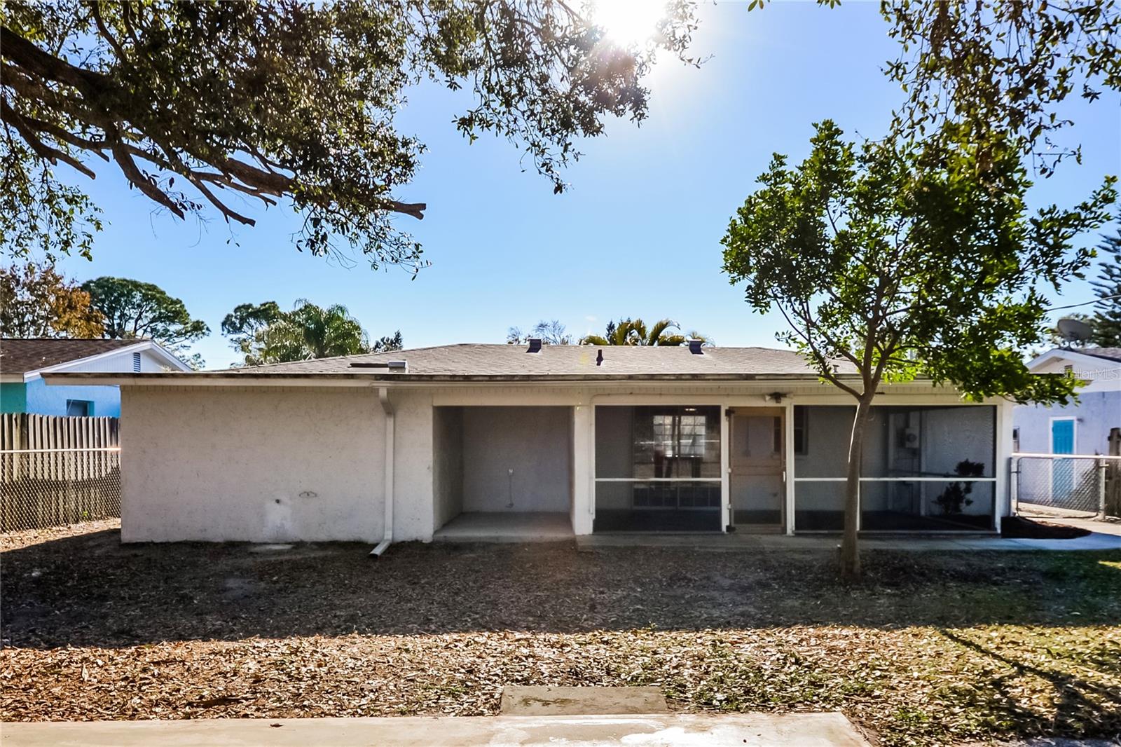 SARASOTA SPRINGS UNIT 19 - Residential Lease