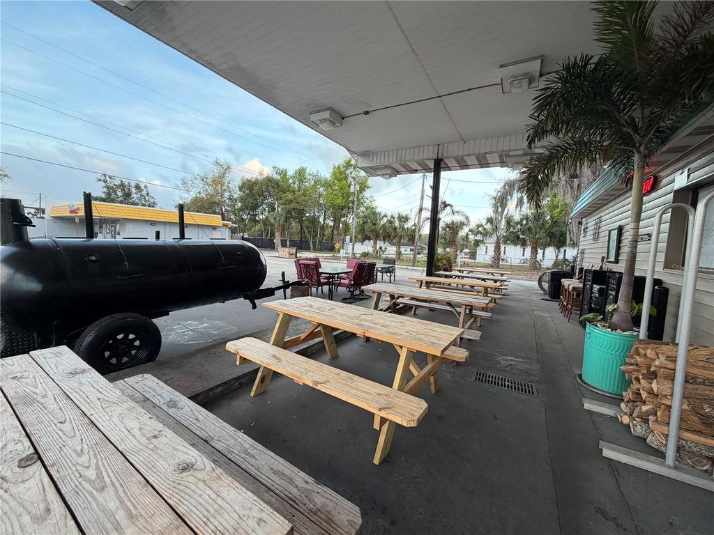 Photo of 1095 Us Highway 17 S, Bartow, FL 33830 (MLS # S5149452)