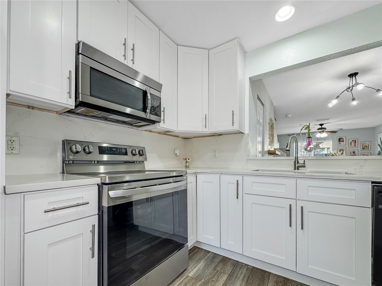 COMPASS BAY UN 2 - Residential