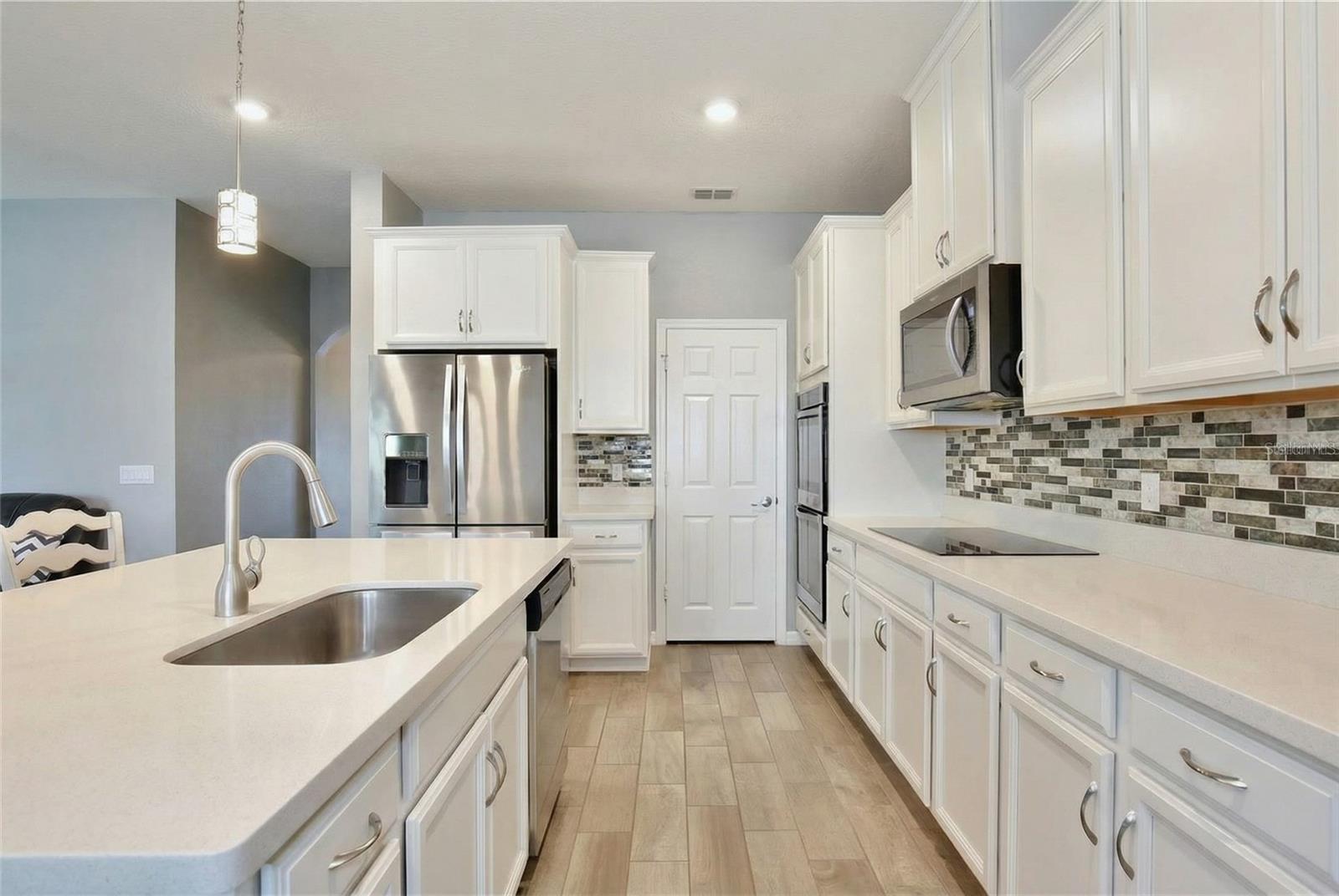 4346 CYPRESS GLADES LANE