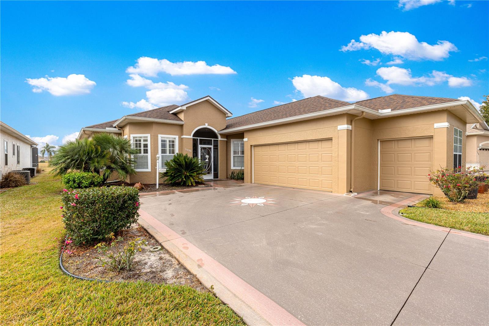 STONECREST - FAIRWAYS - Residential