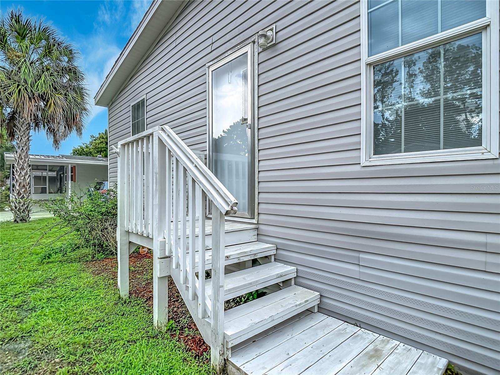 2908 KINGSWOOD CIRCLE