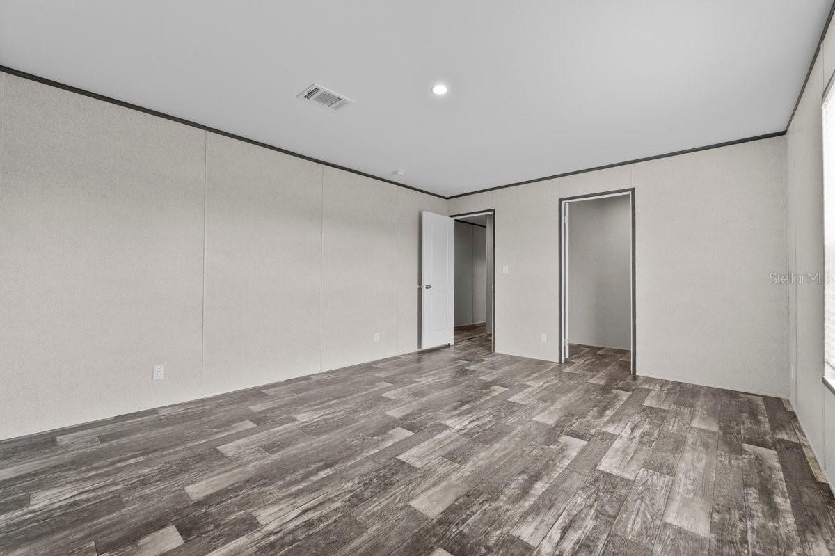 MONTVERDE HILLS - Residential