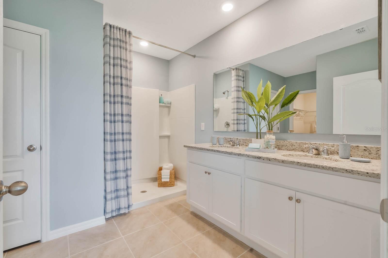 SORRENTO PINES - Residential