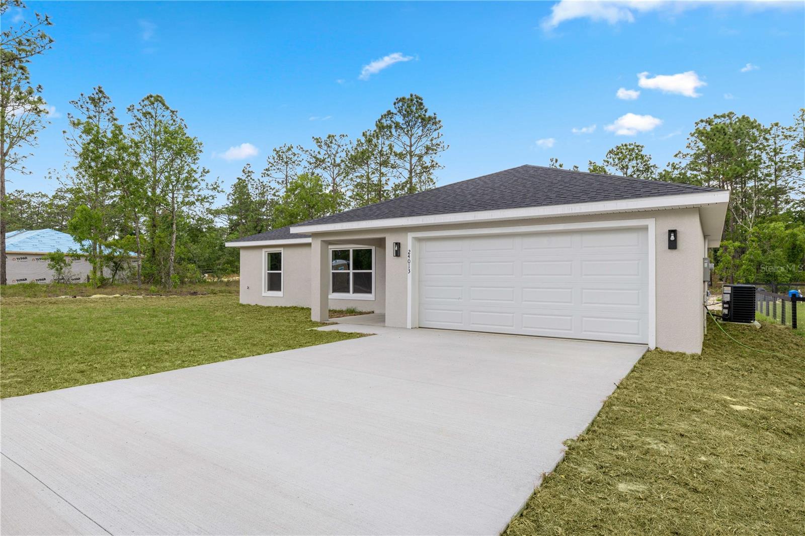 RAINBOW LAKES ESTATE - Residential