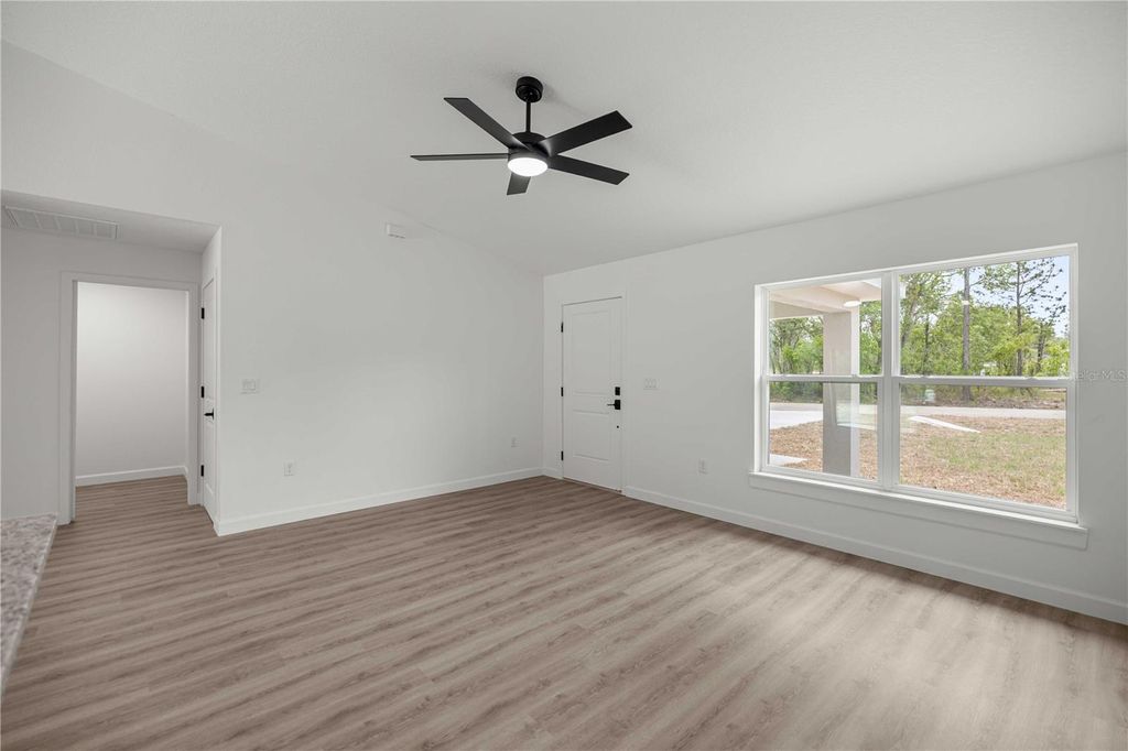 Photo of 24013 NW Tamarind Lane, Dunnellon, FL 34431 (MLS # OM724131)