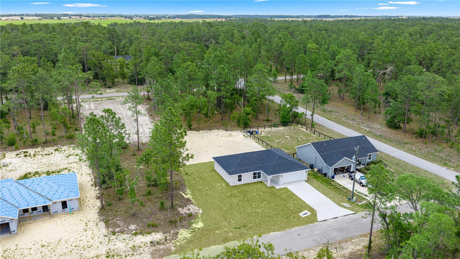 RAINBOW LAKES ESTATE - Residential