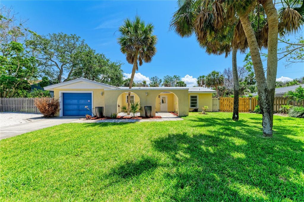 Photo of 5223 Shadow Lawn Drive, Sarasota, FL 34242 (MLS # A4653522)
