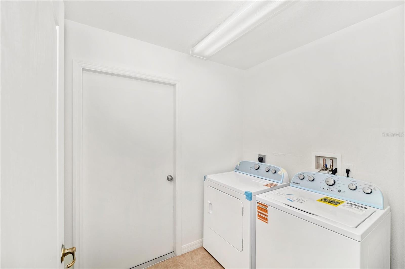 PORT CHARLOTTE SUB 10 - Residential Lease