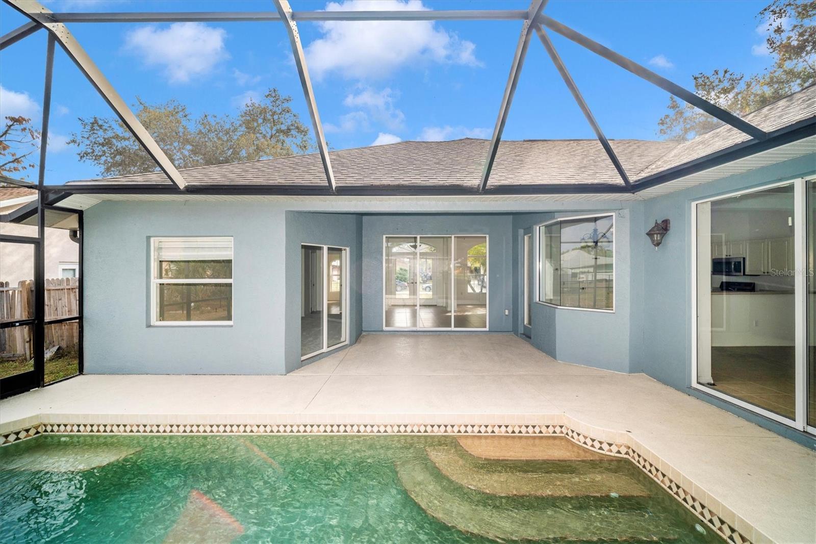 PORT CHARLOTTE SUB 10 - Residential Lease