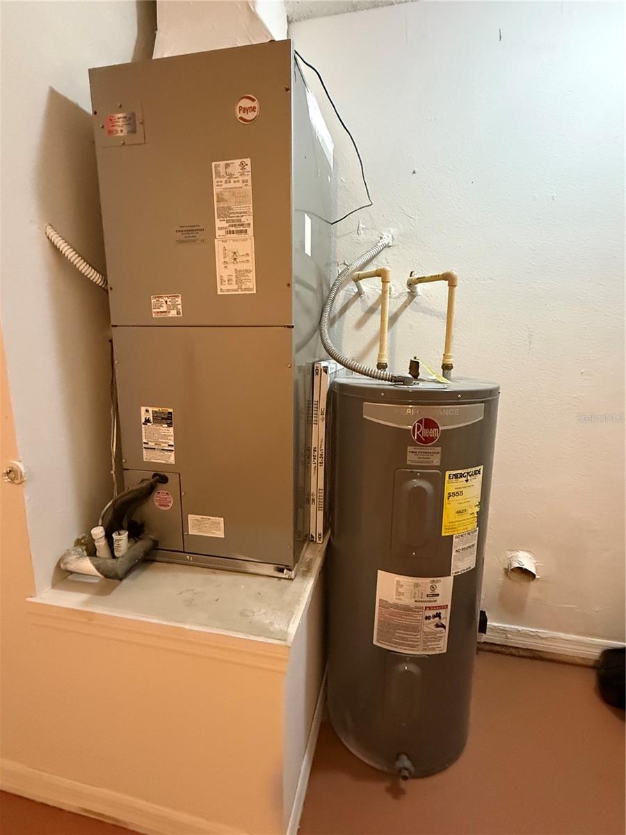 CIMARRON HILLS - Residential