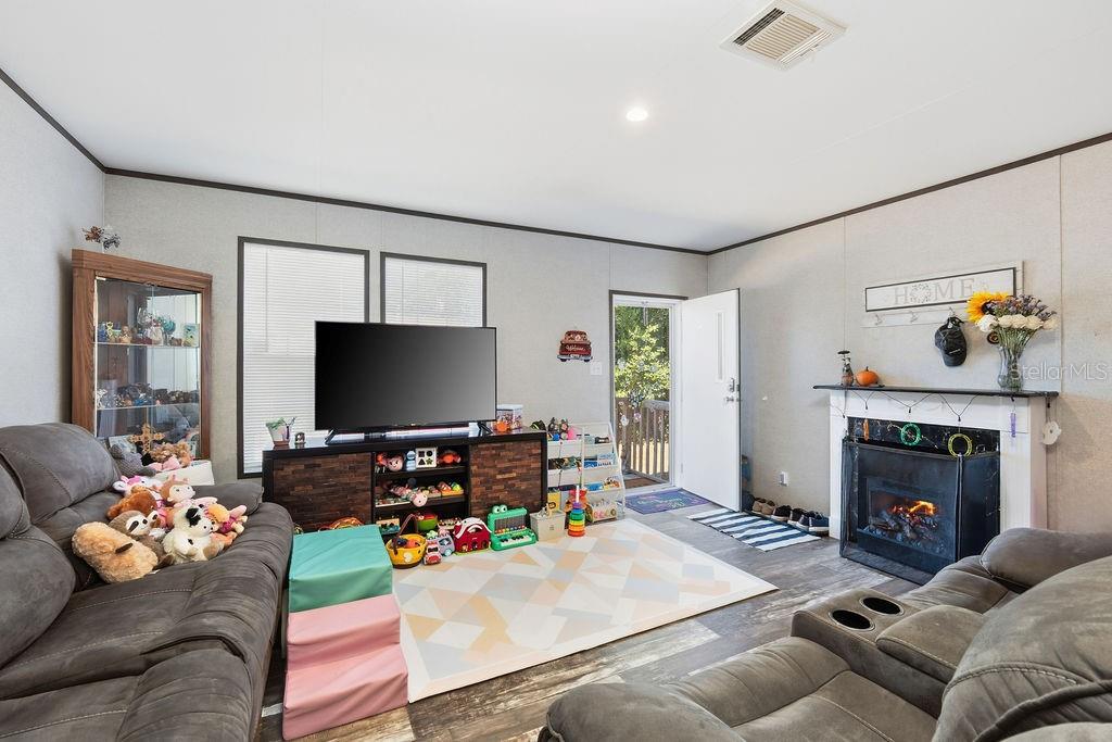 SUNSHINE PARK - Residential