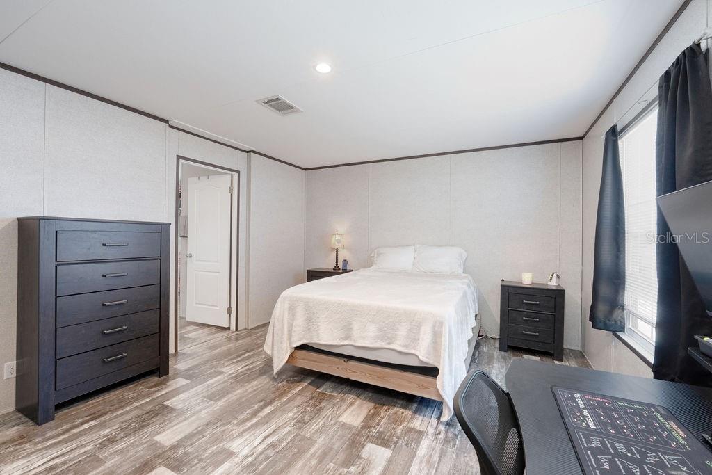 SUNSHINE PARK - Residential