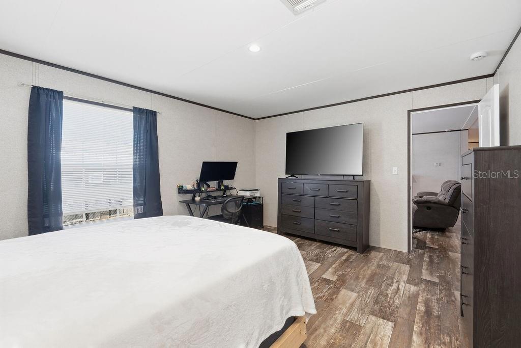 SUNSHINE PARK - Residential