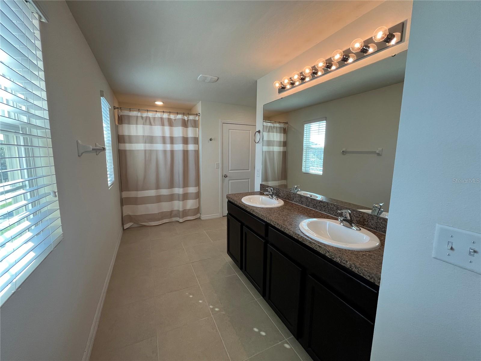 CARRIAGE POINTE SOUTH PH 2B - Residential