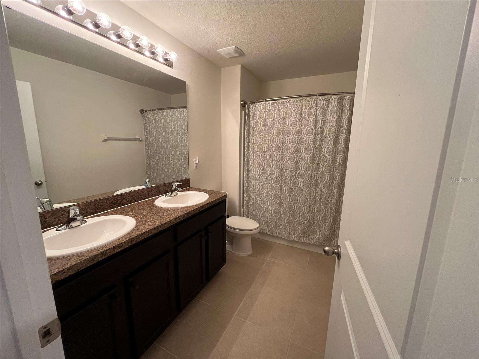 CARRIAGE POINTE SOUTH PH 2B - Residential