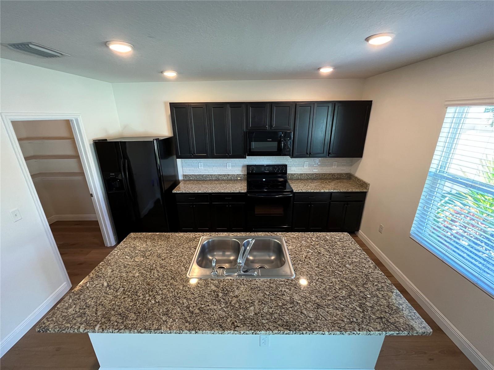 CARRIAGE POINTE SOUTH PH 2B - Residential