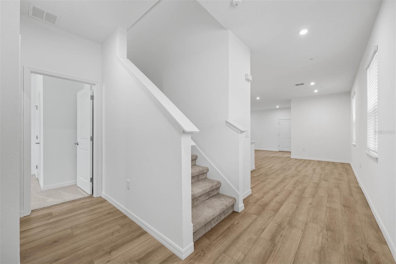 465 BELMOND DRIVE
