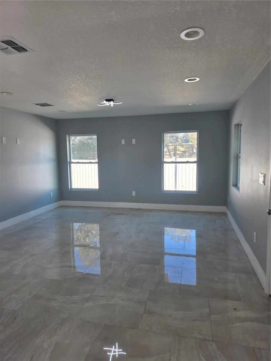 3704 SMITH TREE STREET