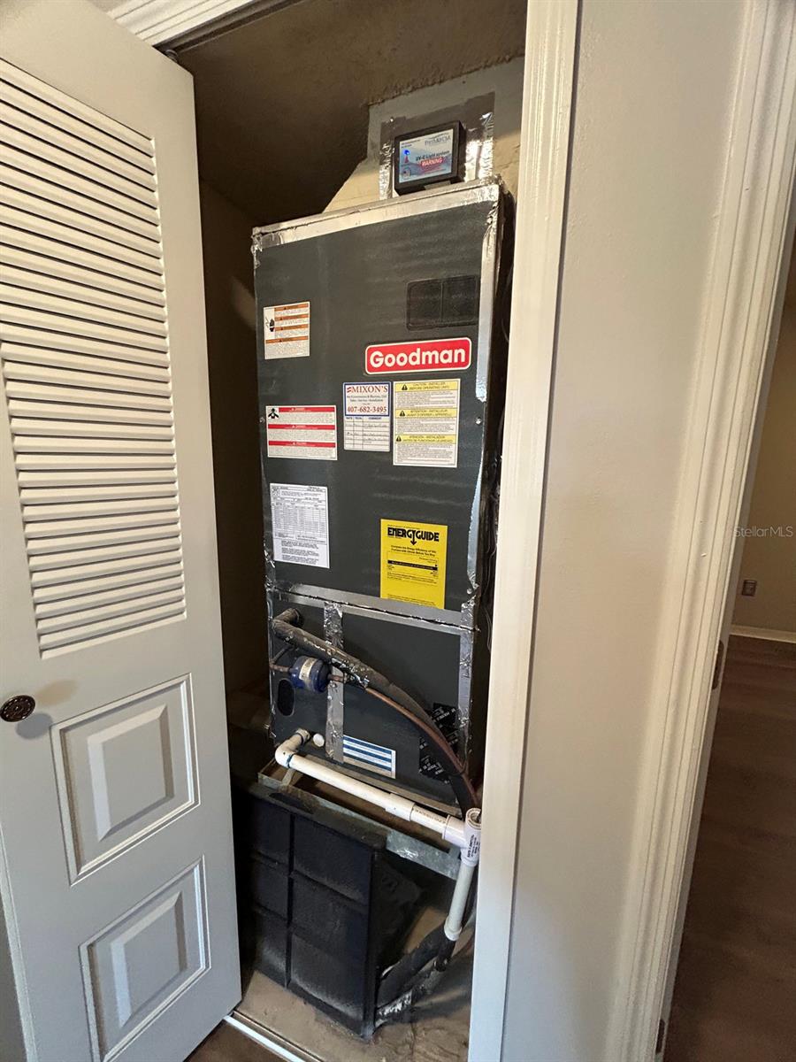 HIDDEN CREEK CONDO PH 08 - Residential