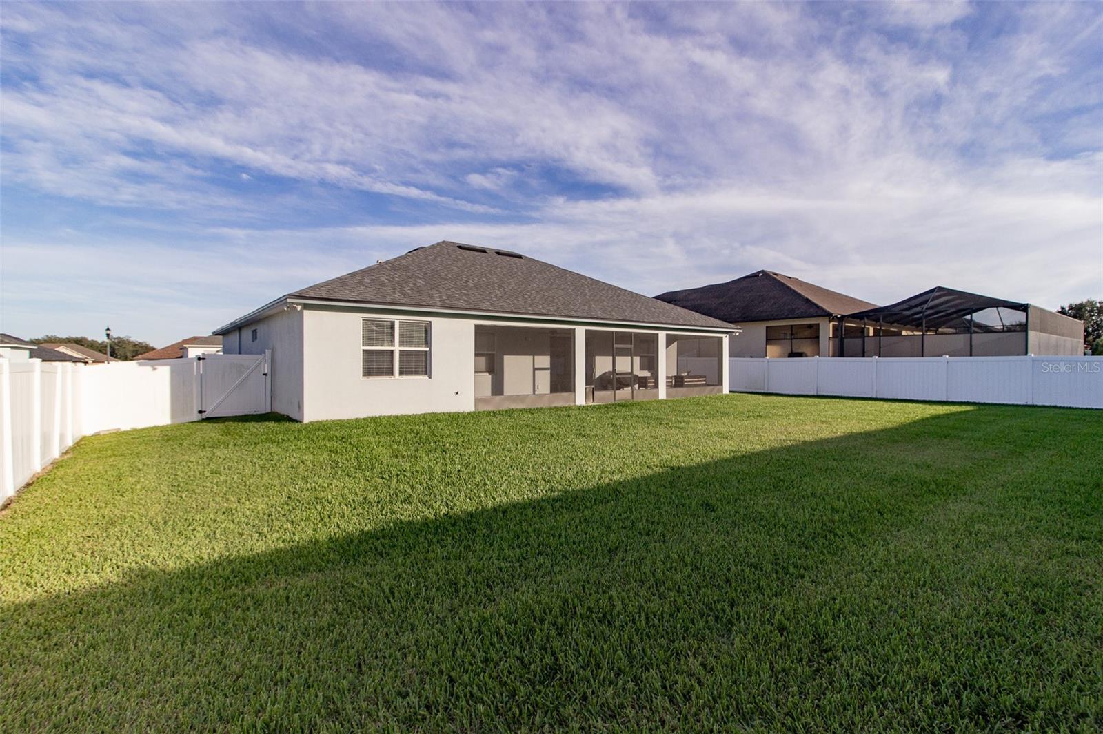 LAKESIDE HERITAGE PH 2 - Residential