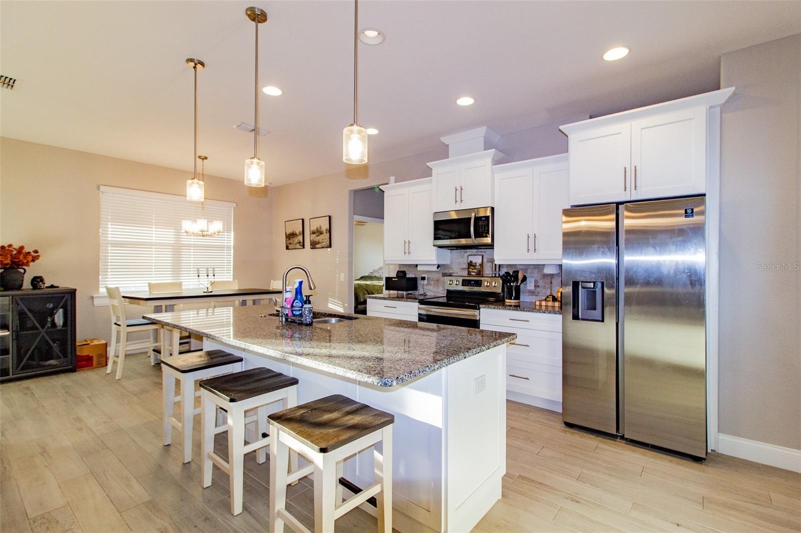 LAKESIDE HERITAGE PH 2 - Residential