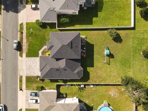 A home in DELAND