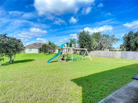 A home in DELAND