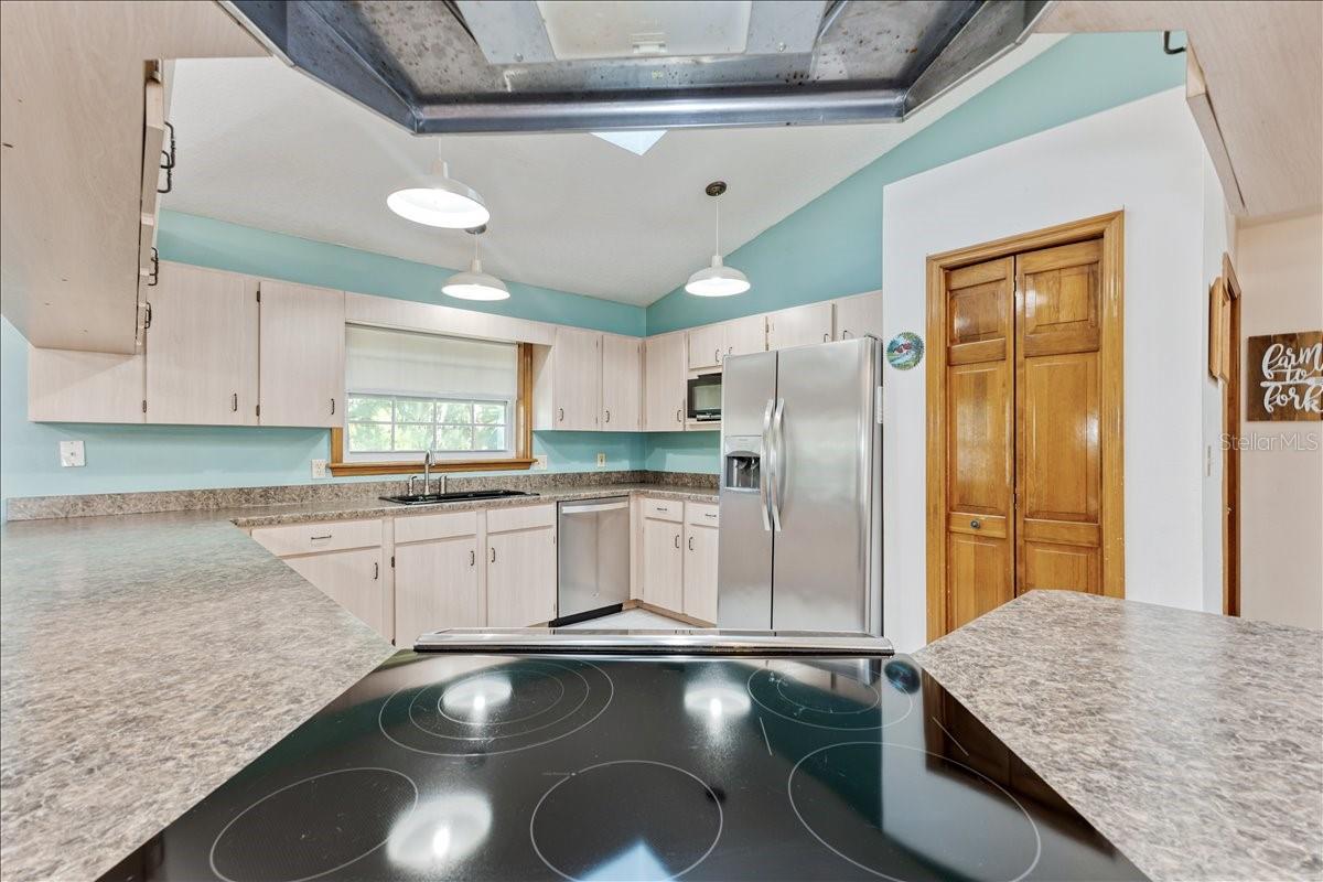 ACREAGE & UNREC - Residential