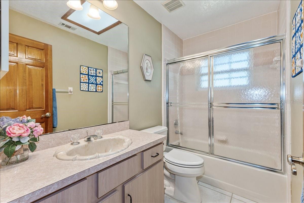 ACREAGE & UNREC - Residential