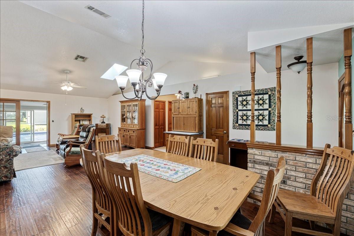 ACREAGE & UNREC - Residential