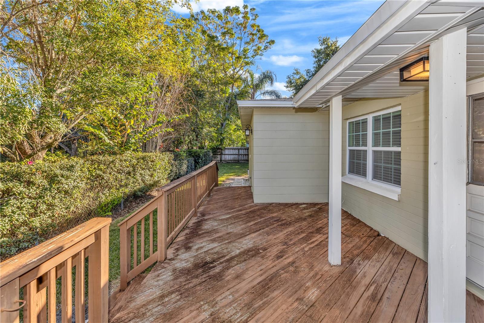 ARDMORE MANOR - Residential