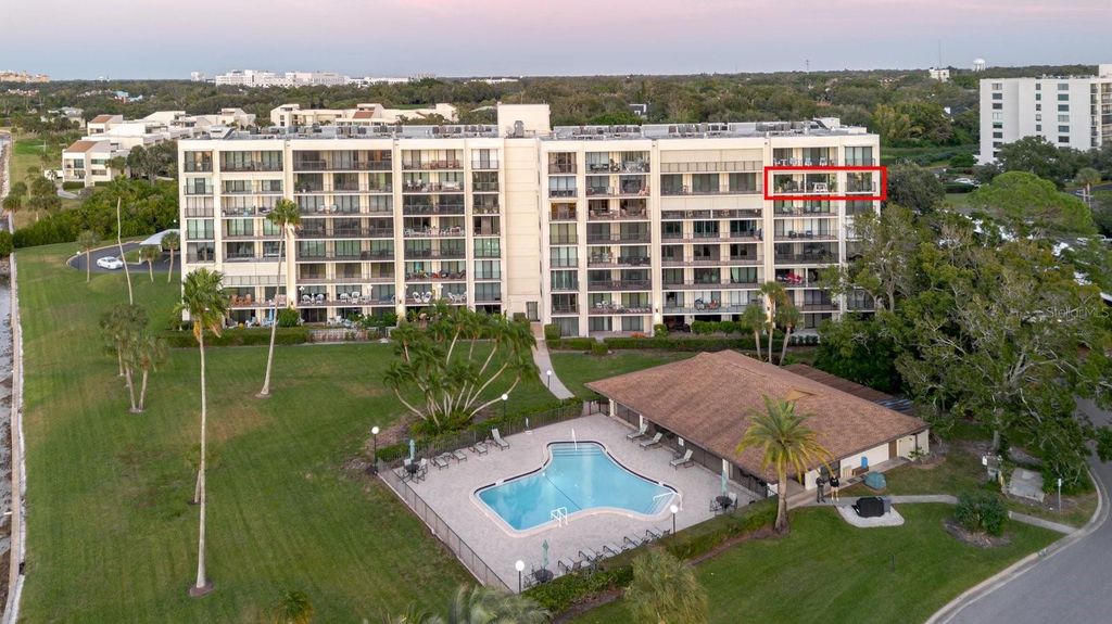 Photo of 100 Oakmont Lane #703, Belleair, FL 33756 (MLS # TB8447626)