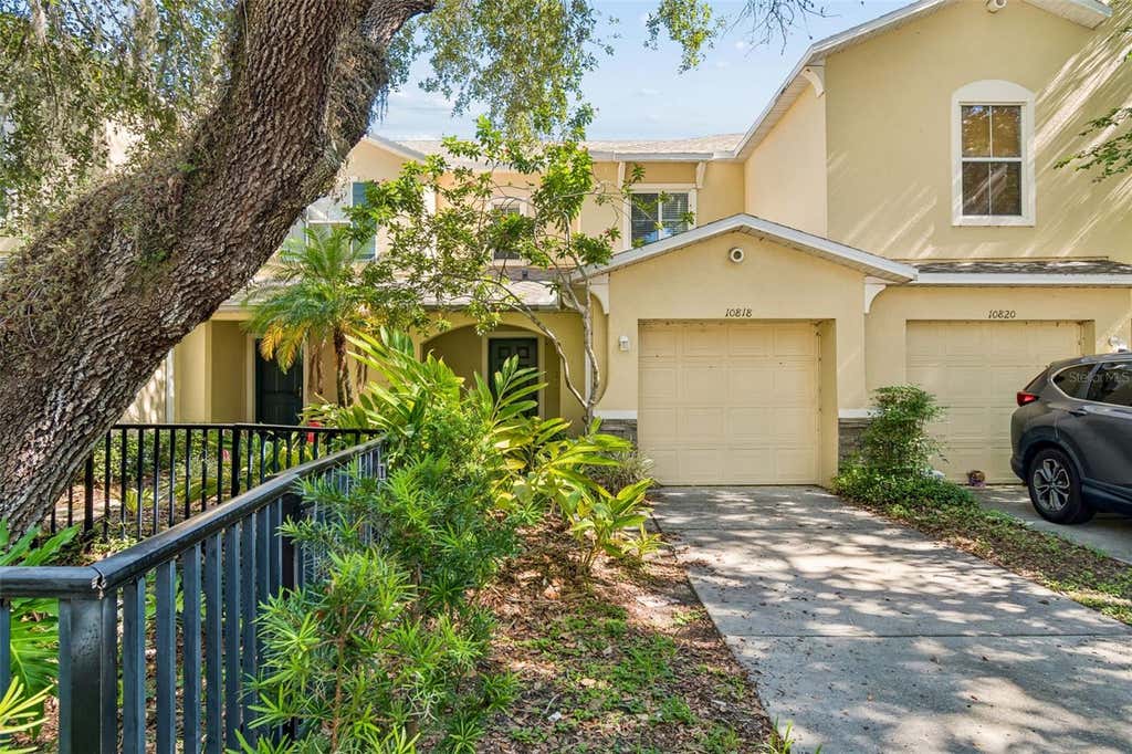 Photo of 10818 Great Carlisle Court, Riverview, FL 33578 (MLS # TB8538434)