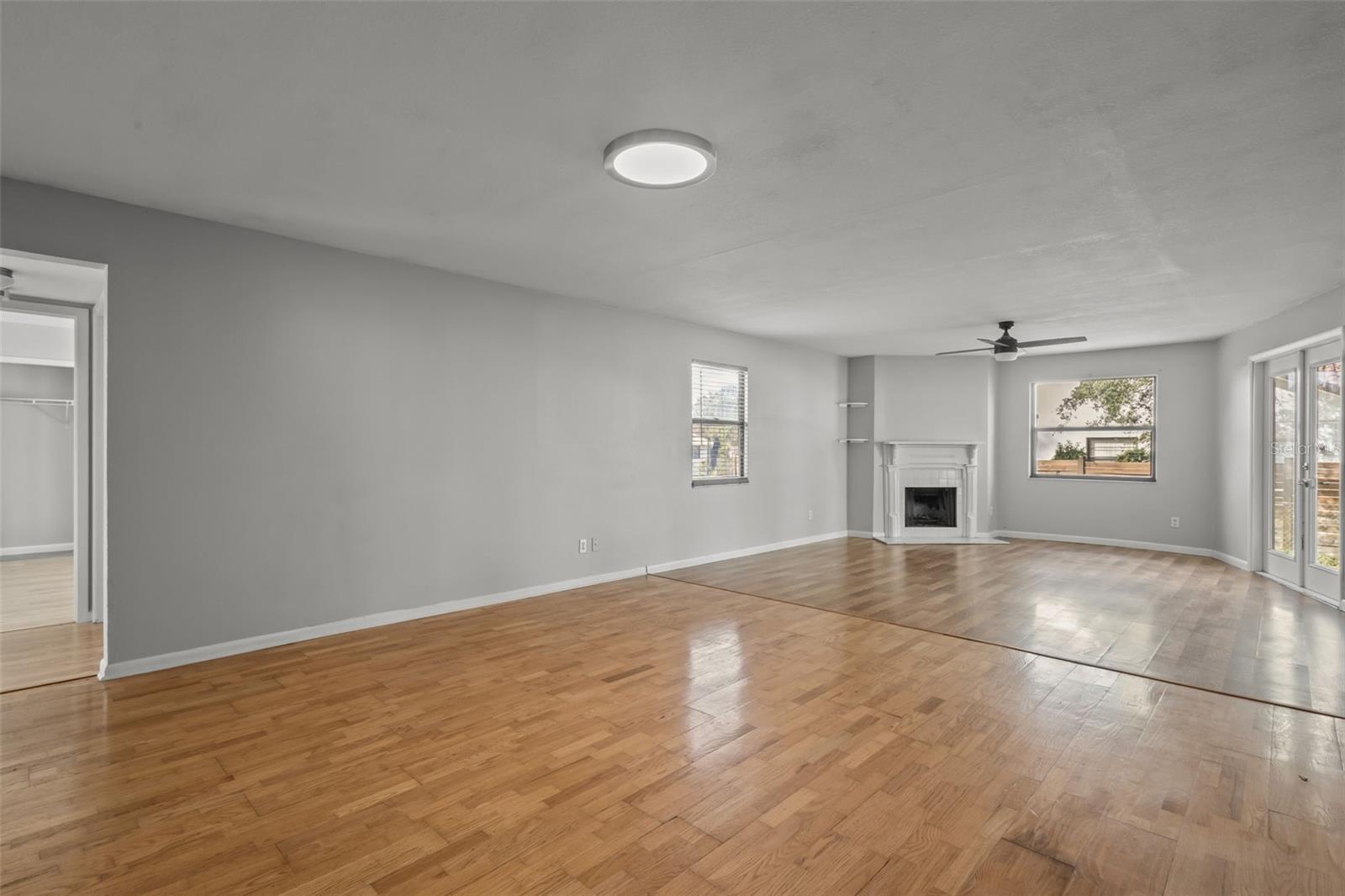 1321 RIVERSIDE DRIVE