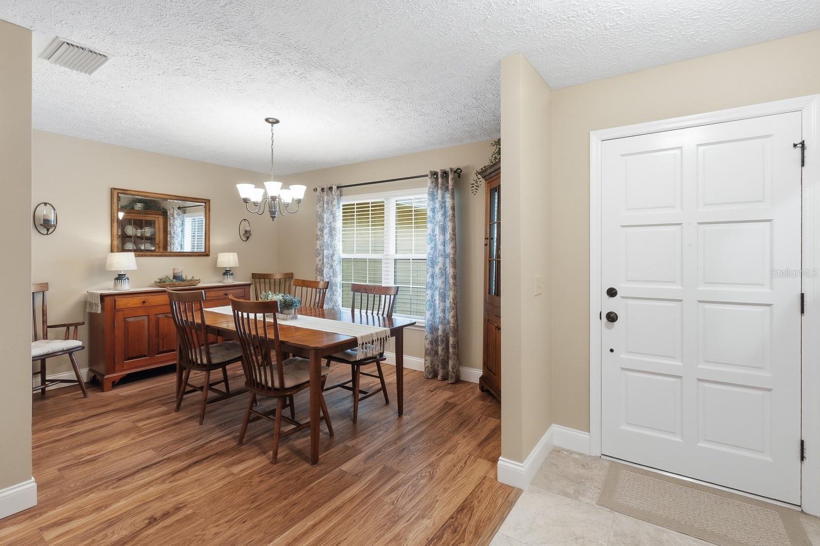 GLEN ABBEY - Residential