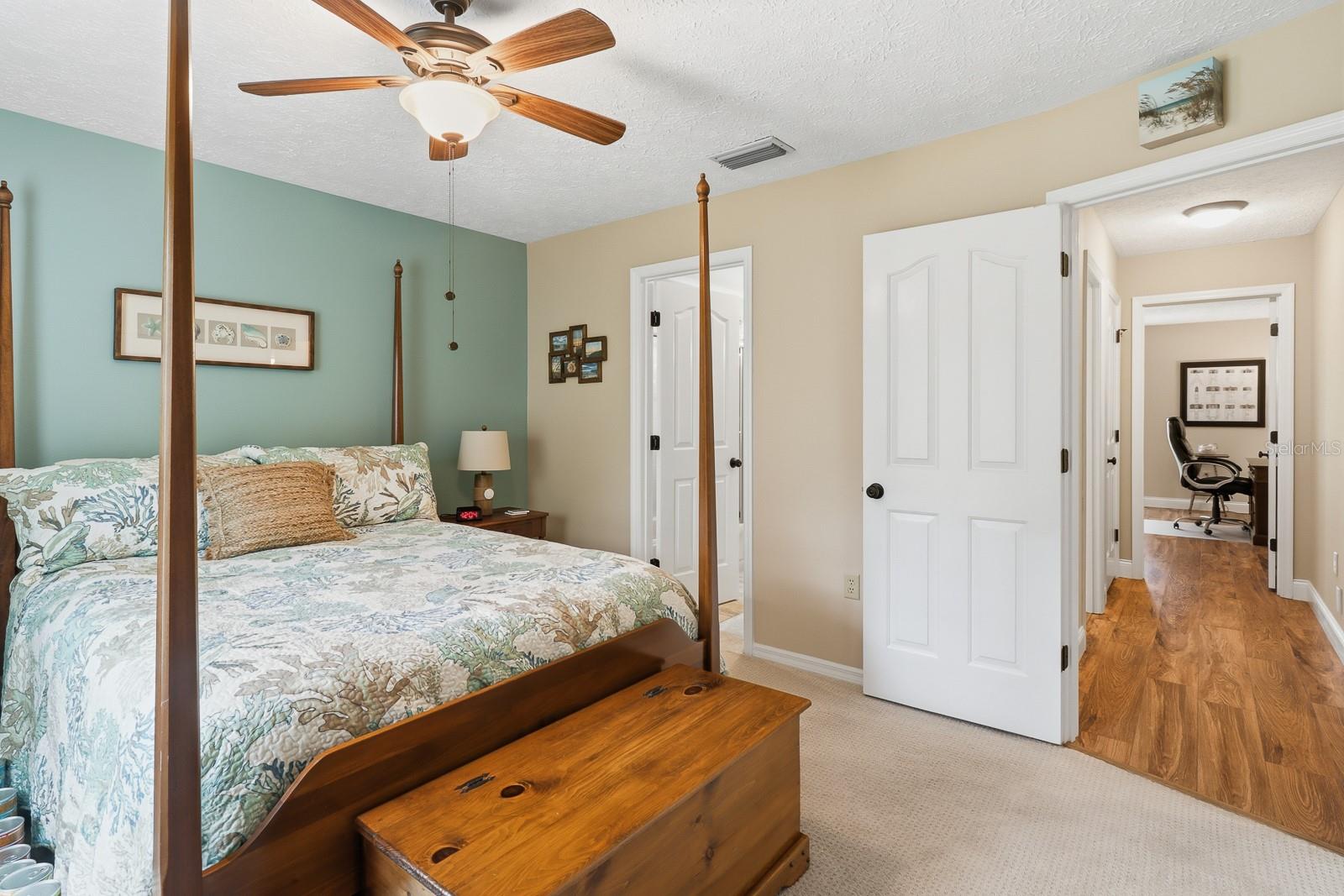 GLEN ABBEY - Residential