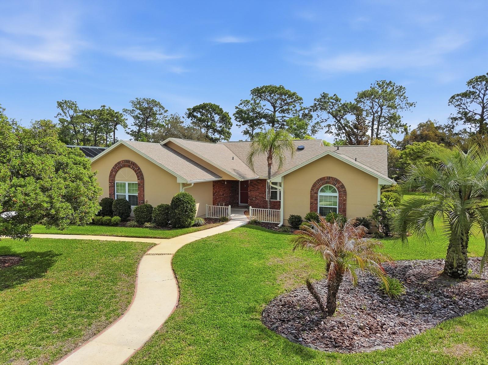 GLEN ABBEY - Residential