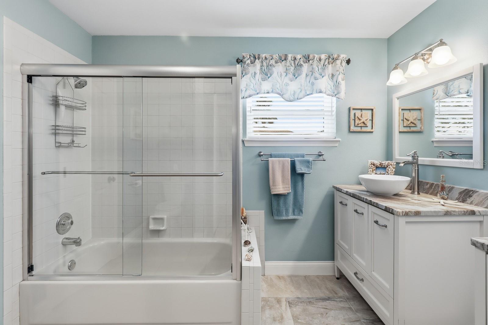 GLEN ABBEY - Residential