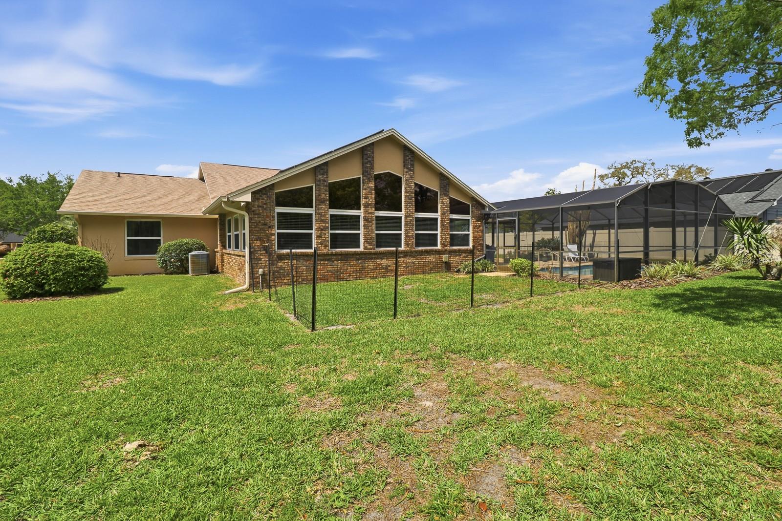 GLEN ABBEY - Residential
